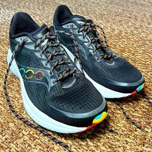 WOMEN'S VIZIPRO ENDORPHIN SPEED 3- WMS size 9- in Night Vizion